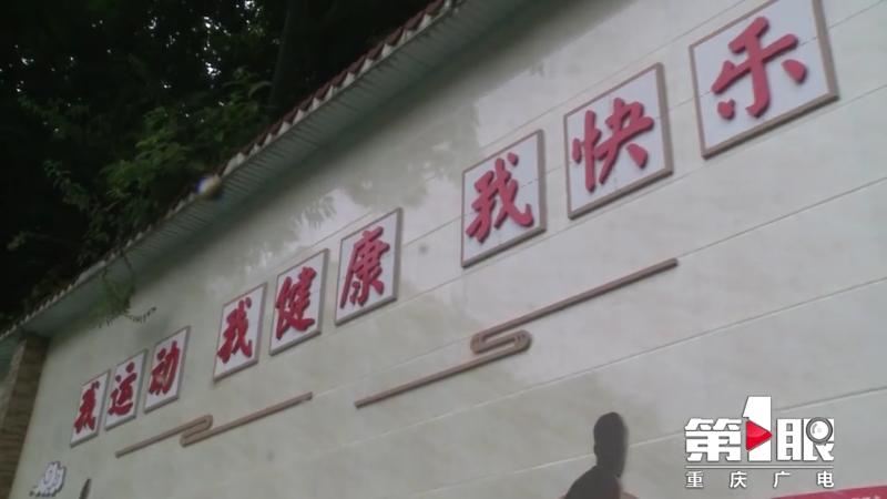 DƬ